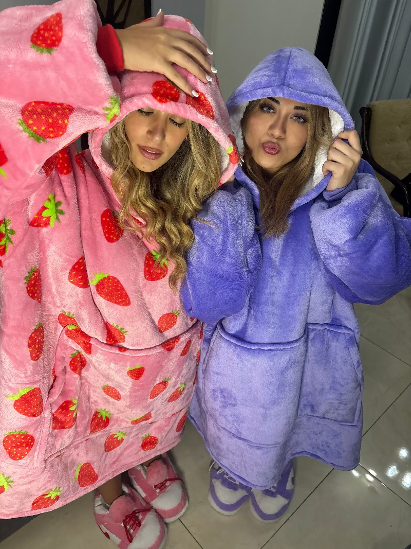 Set of two oversized wearable blanket hoodies with sherpa fleece lining, hood, and front pocket – cozy unisex winter loungewear for men, women and teens, perfect for gifting in Lebanon